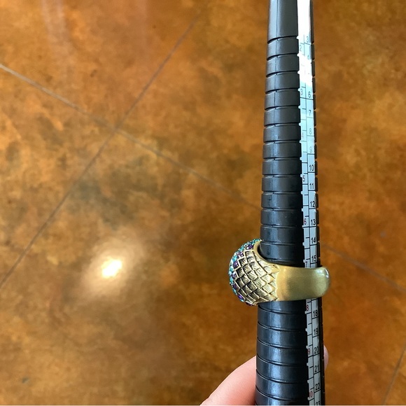 Heidi Daus Art DecobTurquoise Teal Oval Crystal Statement Ring. NWOT Sz. 7.5 - Picture 3 of 8